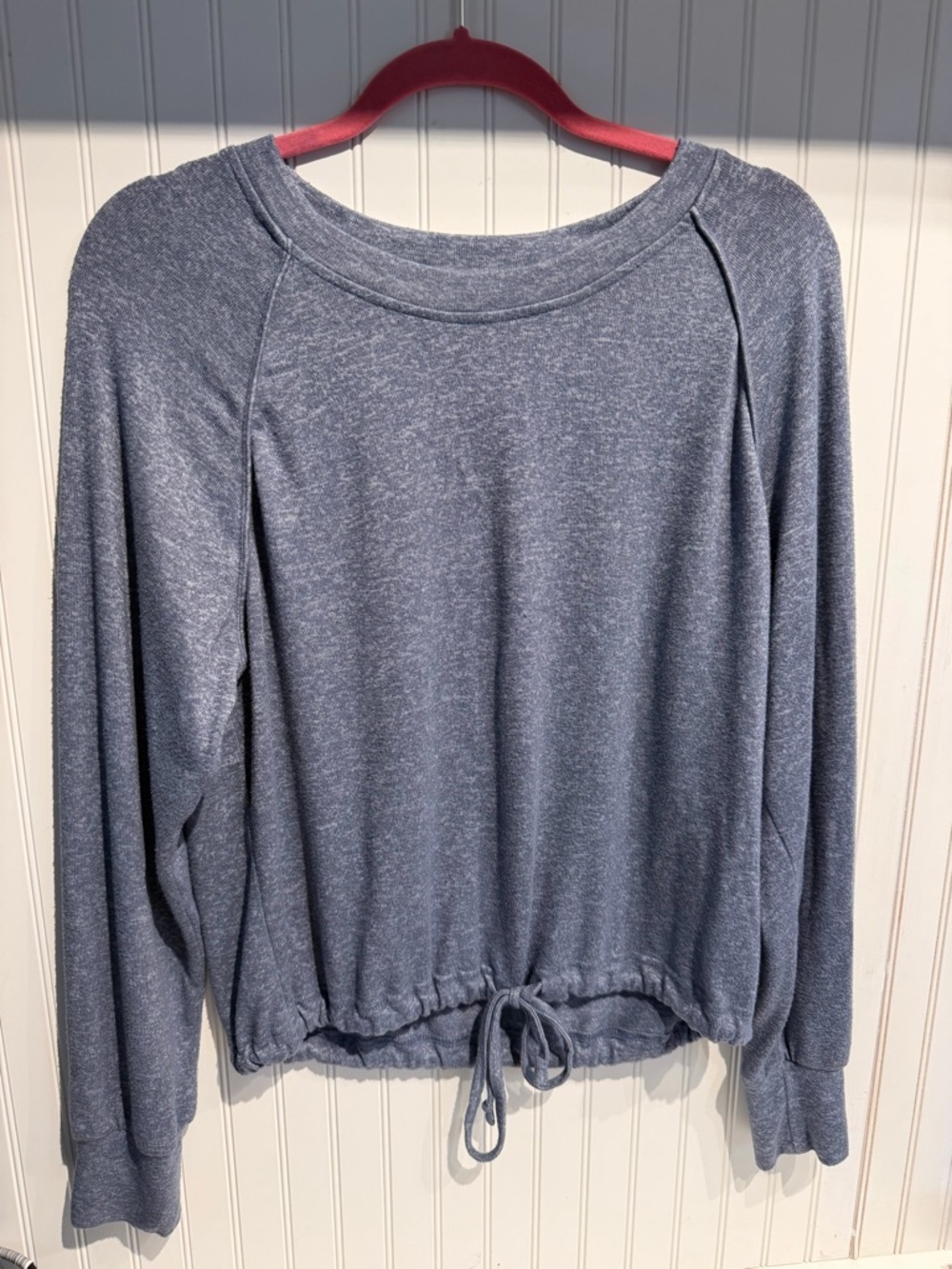 UGG Heathered Blue Drawstring Waist Pullover Sweatshirt